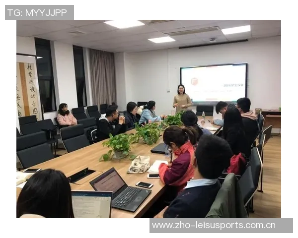 黄静独家分享篮球心得与技巧助你提升球技的秘诀与经验解析 黄静独家分享篮球心得与技巧助你提升球技的秘诀与经验解析